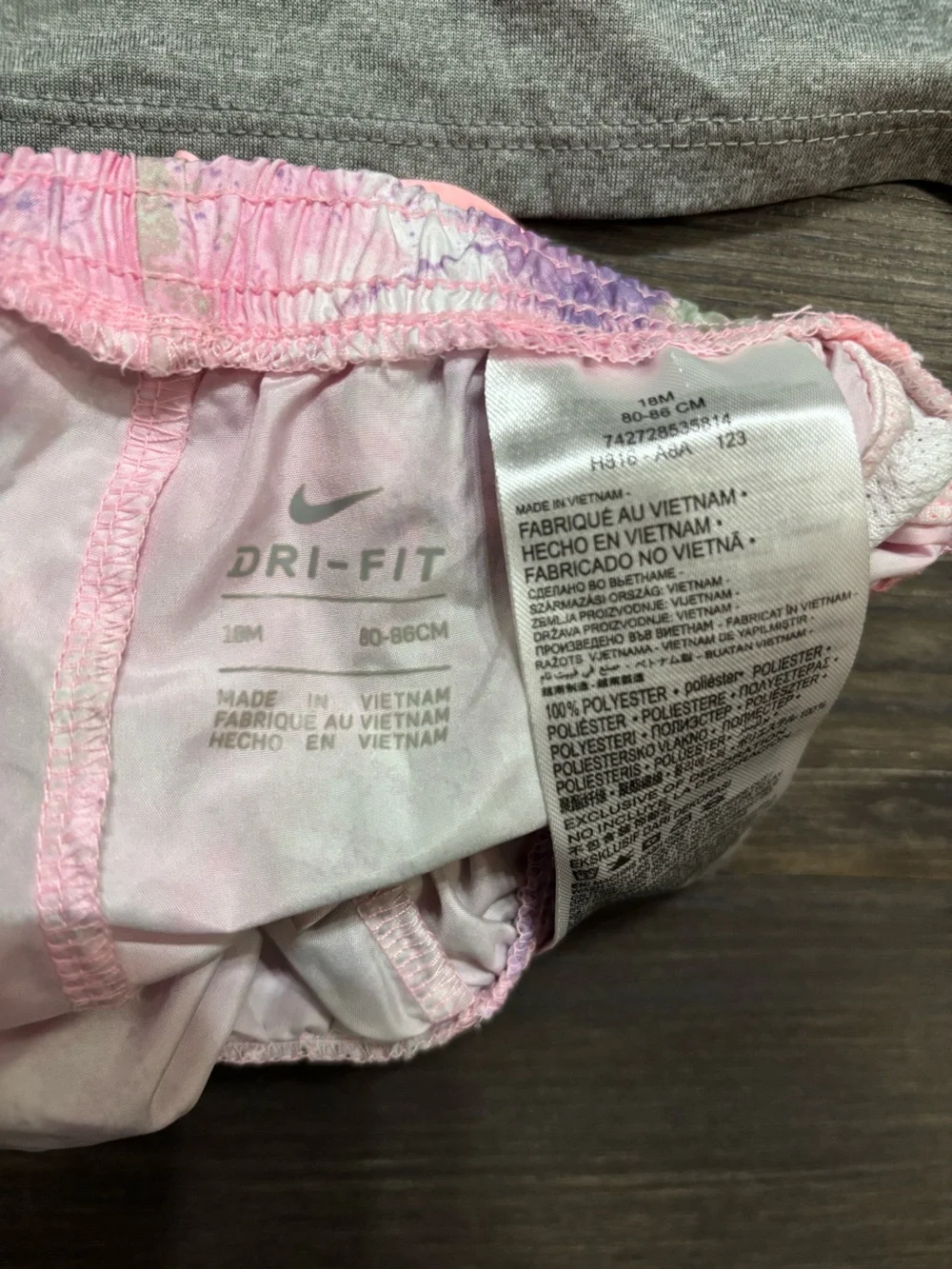 Nike Girls toddler Gray Tee & Pink Purple tie-dye Athletic Set - Size 18 months - Picture 3 of 4